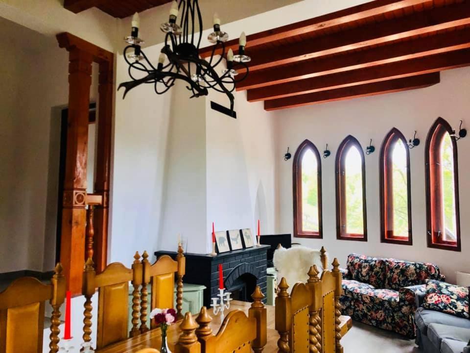 Conacul Secaria Villa Luaran gambar